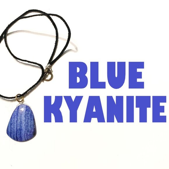 Blue Kyanite Pendant Necklace – Alignment & Psychic Awakening - Picture 1 of 6